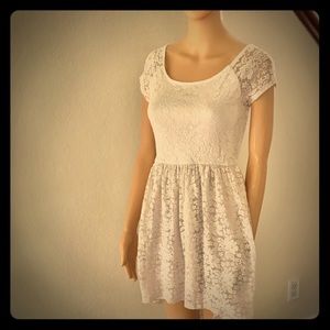 Vintage White Lace Cocktail Dress